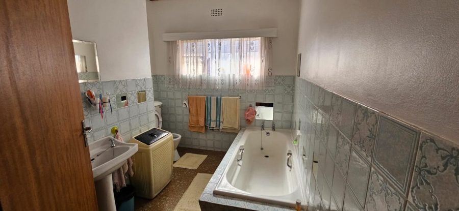 3 Bedroom Property for Sale in Hillcrest Northern Cape
